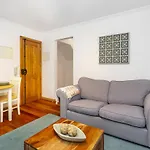 Whome Downtown 1-Br Great For Mid-Term Rentals