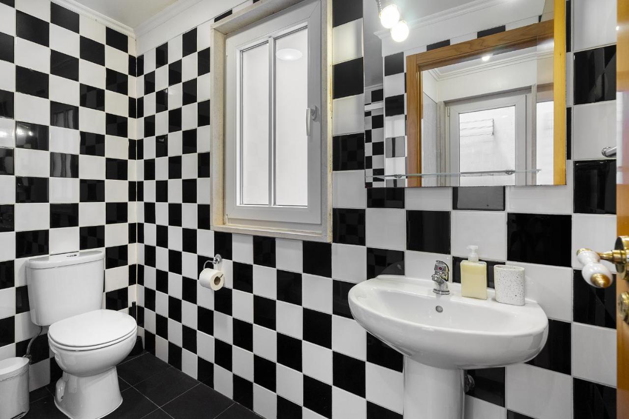 Whome Downtown 1-br Great For Mid-term * Lisbon